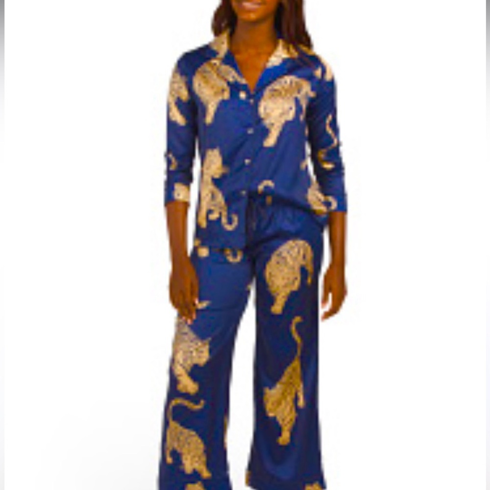 New Linea Donatella Blue and Brown Leopard Print Pajama Set size M